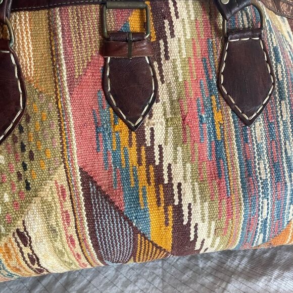 Colorful Patterned Duffel Bag with Leather Accents from Morocco. Handmade! New. - Picture 11 of 11